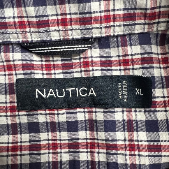 Nautica Men’s Blue and Red Plaid Long Sleeve Button Down Shirt Size XL - Picture 4 of 6